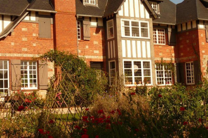 Chambres D'Hotes & Spa Le Chat Chez Qui J'Habite Saint-Aubin-sur-Mer  Eksteriør billede